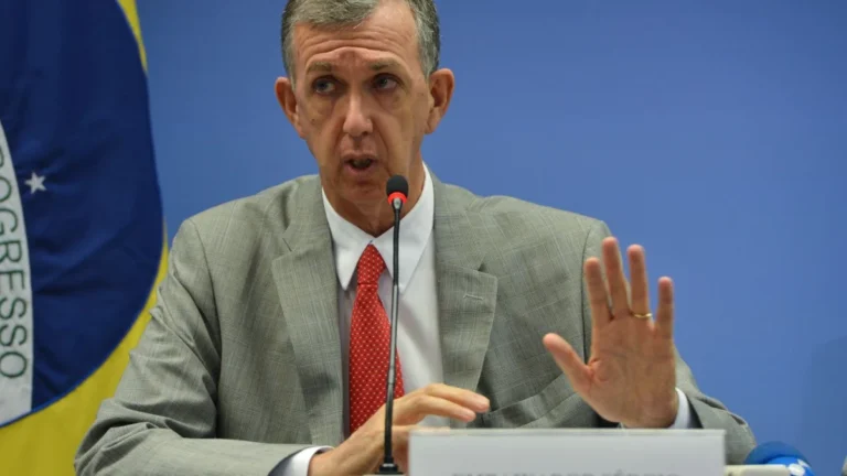 Embaixador do Brasil na ONU pede fim da ação militar dos EUA