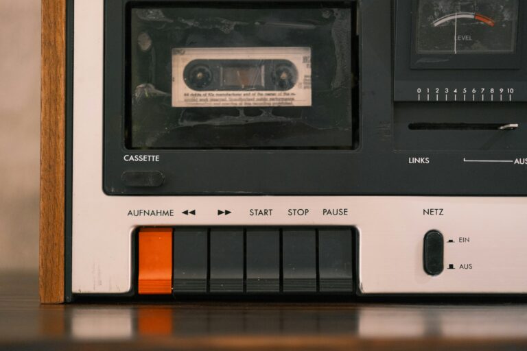 Cassette Beasts grátis: baixe na epic games até 28/12