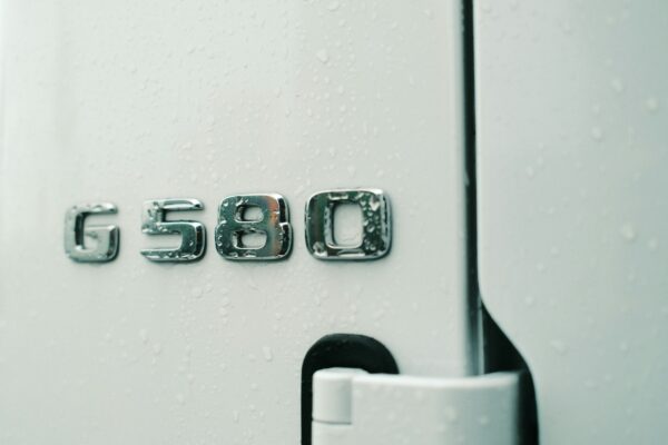 G580 emblem on a white car.
