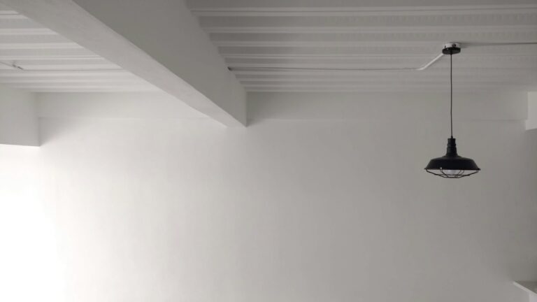 Marcus D’Almeida brilha com bronze no Mundial Indoor