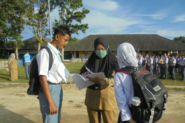 a group of people in clothing