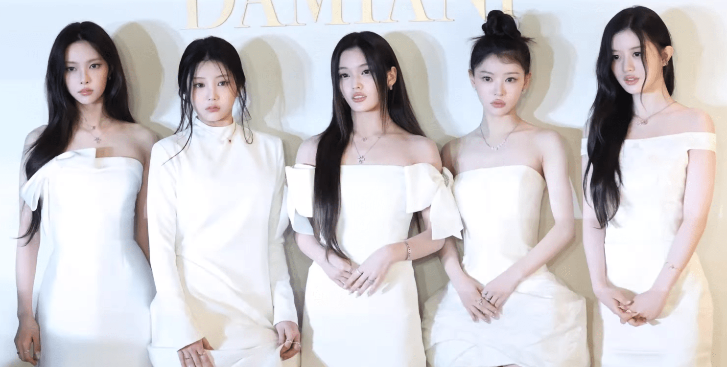 illit ILLIT I9 Artigos