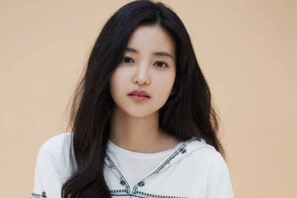 kim tae ri Perfis I9 Artigos