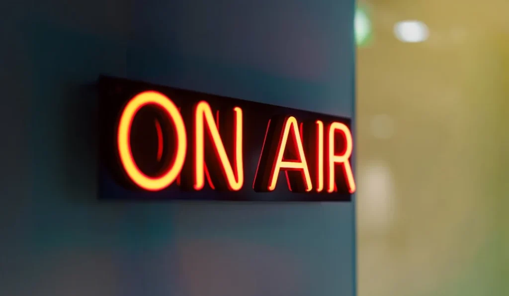 Alô Alô Brasil: Datena estreia programa na Rádio Nacional