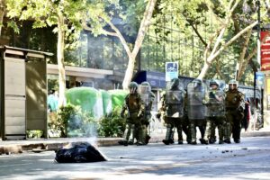 Polícia apreende bombas e desmantela plano de atentado