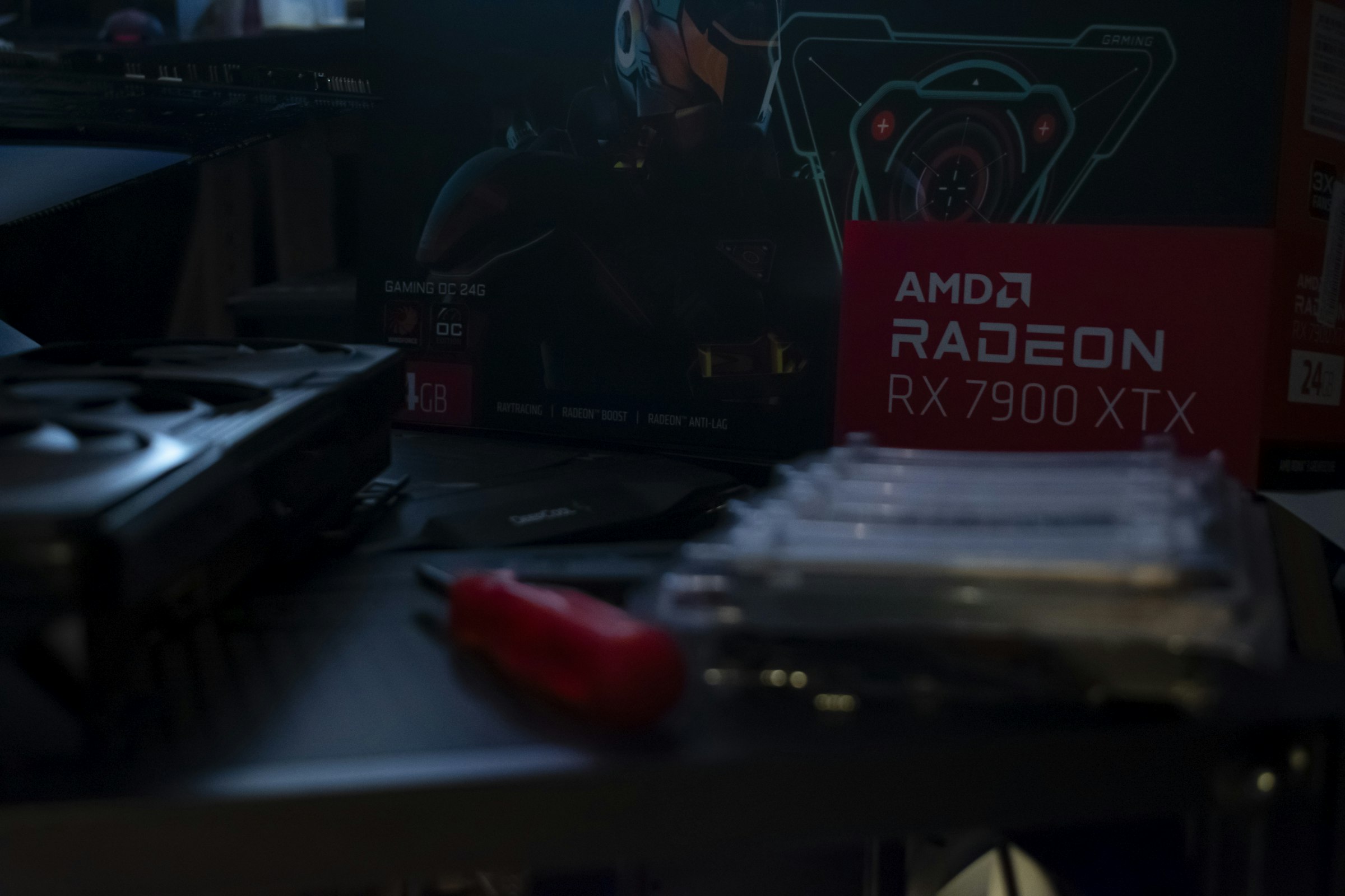 Building a PC with amd radeon rx 7900 xtx.