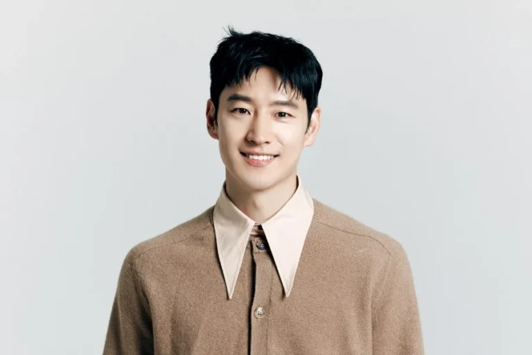 Lee Je Hoon doa 100 milhões de won para pacientes com câncer