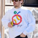 Harry Styles impulsiona o retorno dos fones com fio