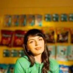 Rebecca Black brilha em evento inspirado nas konbini