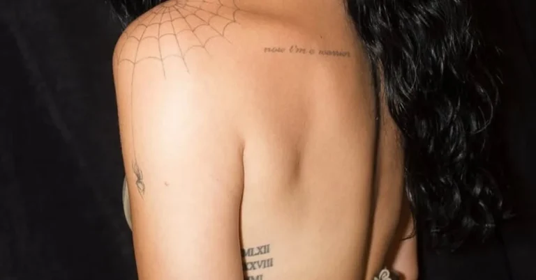 Demi Lovato revela pistas sobre turnê e Jonas Brothers