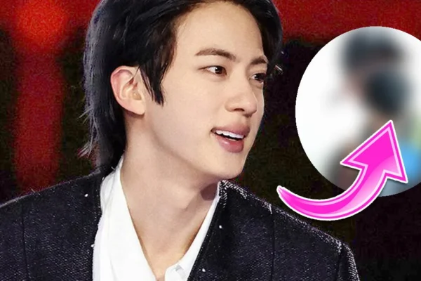 Jin do BTS se surpreende com repórteres no aeroporto e gera reações entre fãs