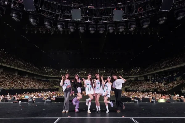 IVE arrasa em abertura da turnê mundial 'show what i am' na malásia