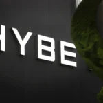 Expectativas da HYBE para o primeiro trimestre: lucro abaixo do esperado, mas BTS pode reverter cenário
