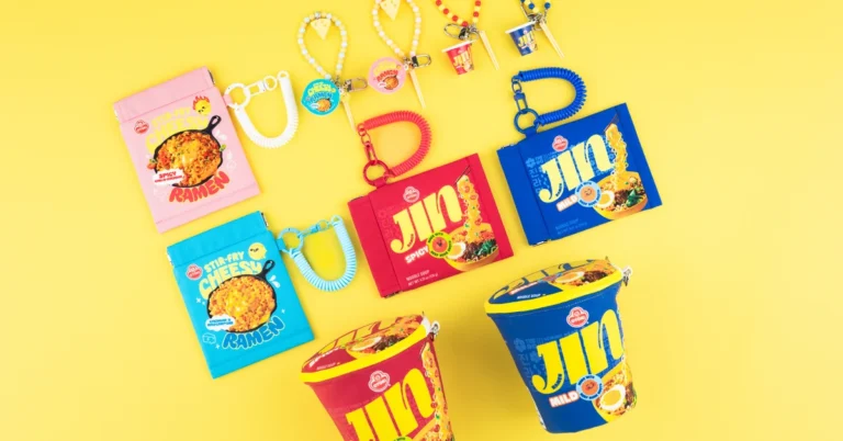 BTS impulsiona vendas globais de Jin Ramen com campanha de Jin