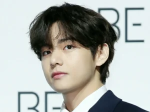 BTS V
