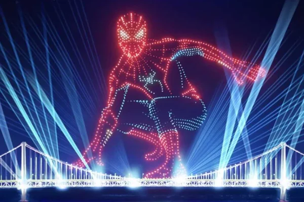 Show de drones e lasers em Gwangalli com Homem-Aranha encanta o público
