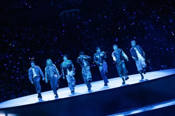 BTS alcança 41ª posição na parada britânica com ‘swim’ por seis semanas consecutivas