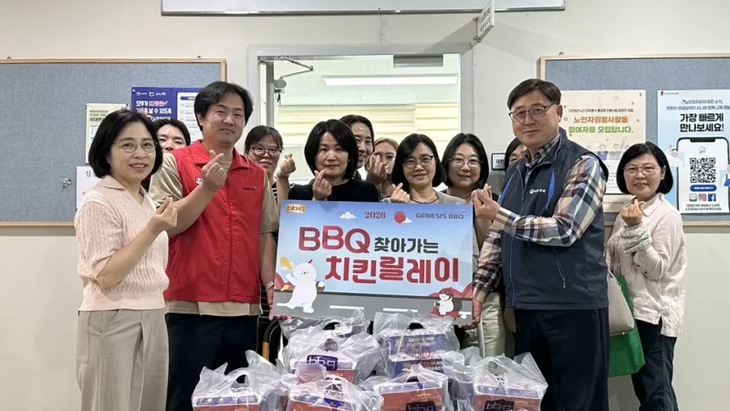 Papa John’s lança promoção com IVE e cartões exclusivos para fãs de K-pop
