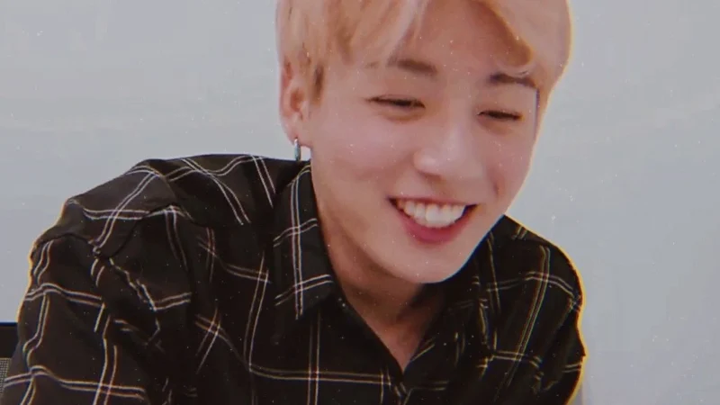 Jungkook do BTS é alvo de hacking e quase perde 84 bilhões em ações da HYBE
