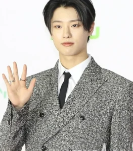 Uzu quebra recorde histórico no top10 do Melon com ‘Drowning’ por 70 semanas consecutivas