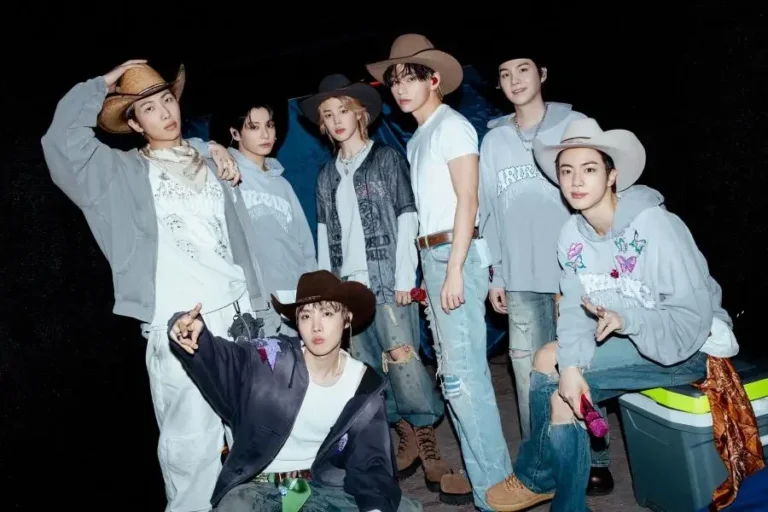 BTS continua sua impressionante trajetória no top 10 da Billboard com “ARIRANG