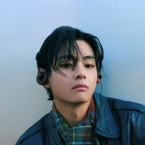 BTS V conquista 500 milhões de streams com o ost ‘Christmas Tree