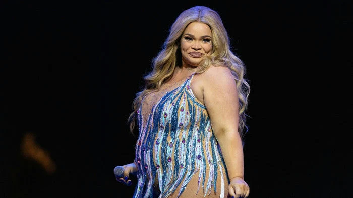 Trisha Paytas gera polêmica ao curtir comentário contra BTS