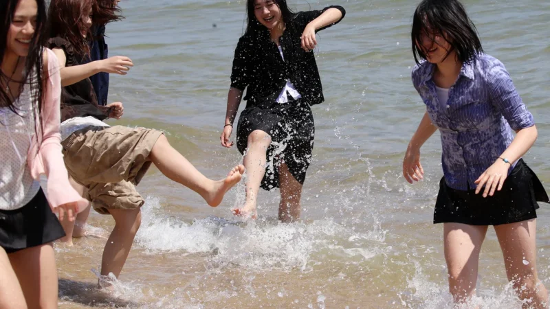BTS impulsiona nova tendência de turismo em Busan com fãs trocando hotéis