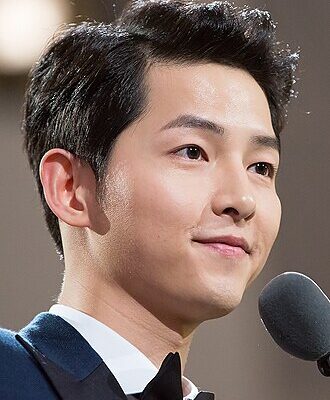 song joong ki Perfis I9 Artigos