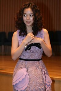 Moon Chae Won