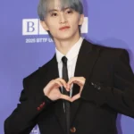 Mark do NCT lança sua própria agência ‘Upper Room’ e anuncia independência