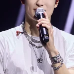 Jaehyun do NCT usa ChatGPT em show e provoca reações divididas entre fãs