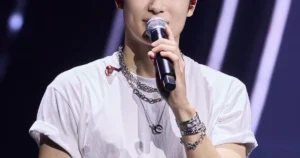 Jaehyun do NCT usa ChatGPT em show e provoca reações divididas entre fãs