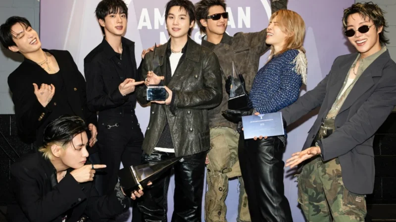 BTS conquista prêmio de artista do ano no AMA 2023 e gera polêmica com fãs em hotel