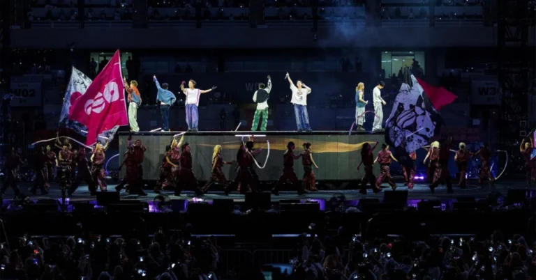 BTS comemora 13 anos com show emocionante em Busan e estreia ‘NORMAL’ em coreano