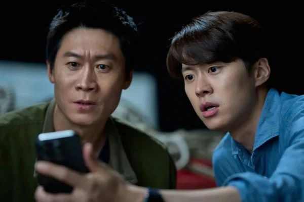 Crítica: husbands in Action decepciona com personagens rasos