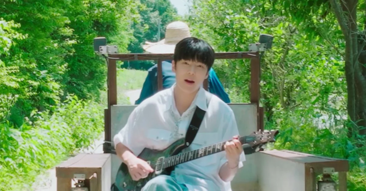 MINHYUK do MONSTA X lança a emocionante "Reaching" com letra sensível e romântica