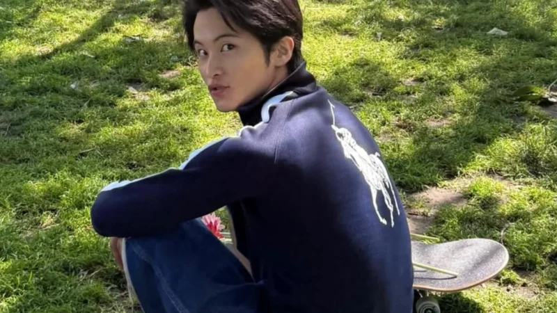 Mark anuncia saída do NCT e é acolhido com carinho pelos fãs