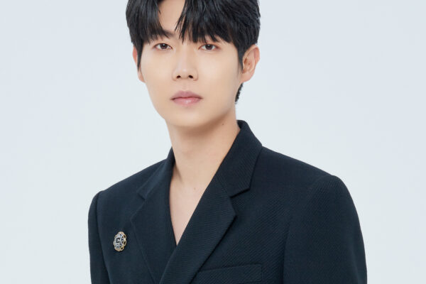 son tae jin Perfis I9 Artigos