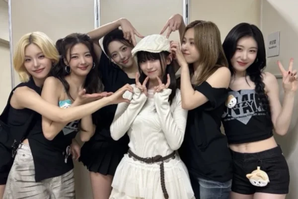 ITZY encanta fãs em Marrocos com show cheio de clássicos do pop