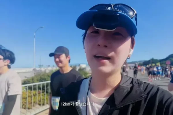 Suga do BTS completa maratona de 12 km e compartilha segredos de saúde durante turnê