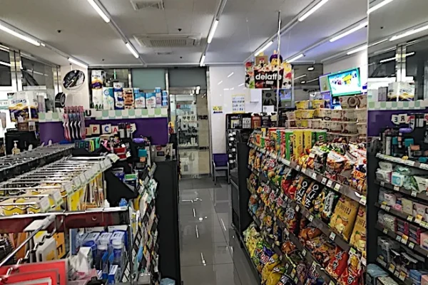 Polícia de Busan defende denúncia contra adultos com deficiência por furto de sorvete