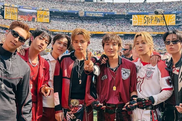 BTS impressiona no Mundial e 'Dynamite' tem aumento de 13% em streams