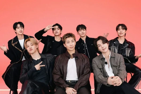 Influenciadora brasileira enfrenta forte reação após criticar BTS nas redes sociais