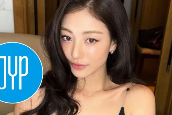 Jihyo do TWICE envia mensagens que geram rumores sobre saída da jyp