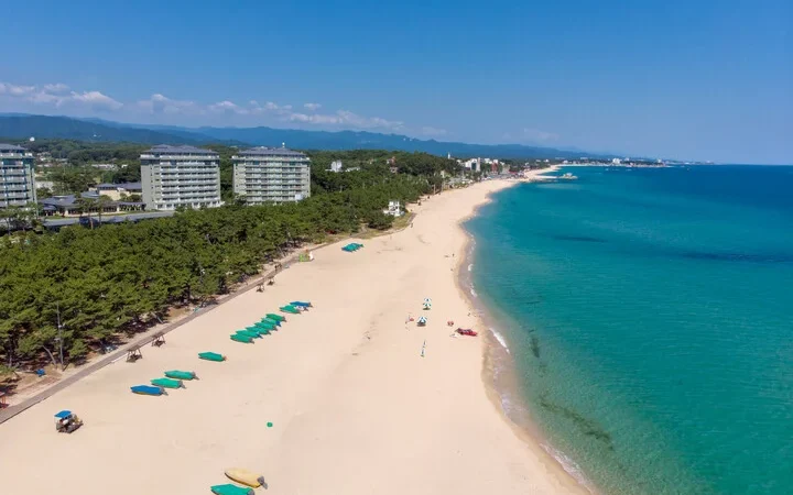 Explore Gangneung: praias incríveis e cultura dos doramas