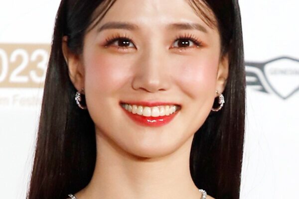 park eun bin Perfis I9 Artigos