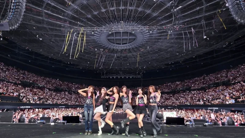 IVE brilha em Los Angeles durante a turnê ‘SHOW WHAT I AM’ e conquista fãs