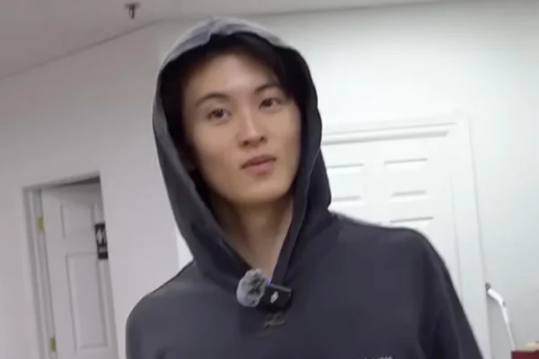 Mark Lee se despede do NCT e lança sua carreira solo nos eua